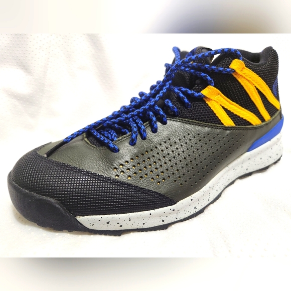 Nike ACG Men's shoes. Size 12. - Picture 11 of 12